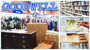 GOODWILL IS OPEN!!! SHOP WITH ME
