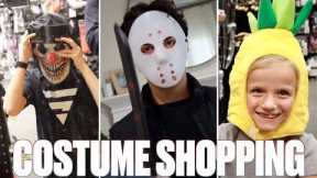 HALLOWEEN COSTUME SHOPPING | TRYING ON HALLOWEEN COSTUMES