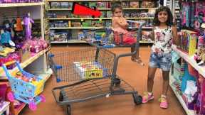Kids Pretend Play Shopping at Toys store!! fun children video