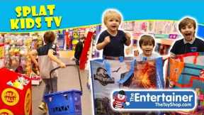 No Budget Challenge Trolley Dash at The Entertainer Toy Store