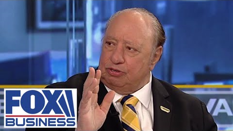 Major supermarket CEO threatens to close grocery chain over socialist scheme