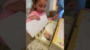 Is Reborn Baby Mia the BEST DOLL EVER? #reborn #rebornbaby #scarlett