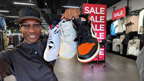 Sneaker Stores Are Empty — Even on a Saturday