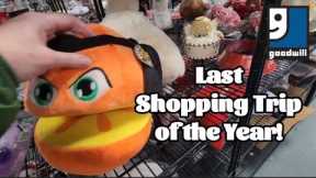 Last Shopping Trip of the Year! Shop Along With Me - Goodwill Thrift Store 