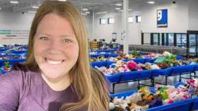 Goodwill Bins Haul to Sell on Whatnot