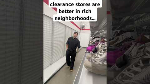DO RICH NEIGHBORHOODS HAVE THE BEST CLEARANCE STORES?🫣 #sneaker #shoes