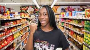 I Went Grocery Shopping ALONE For The First Time!